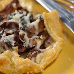 mushroom cream cheese pastries