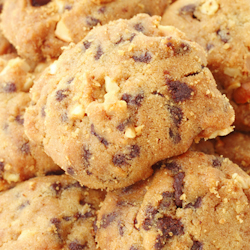 almond chocolate chip cookies