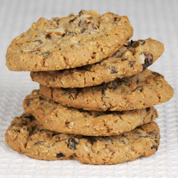 banana walnut raisin oat cookies