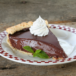 chocolate cherry pudding pie