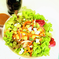 indian chickpea veggie salad