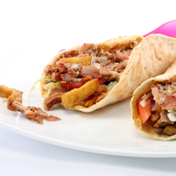 spice rubbed chicken pitas