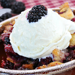 sweet berry cobbler